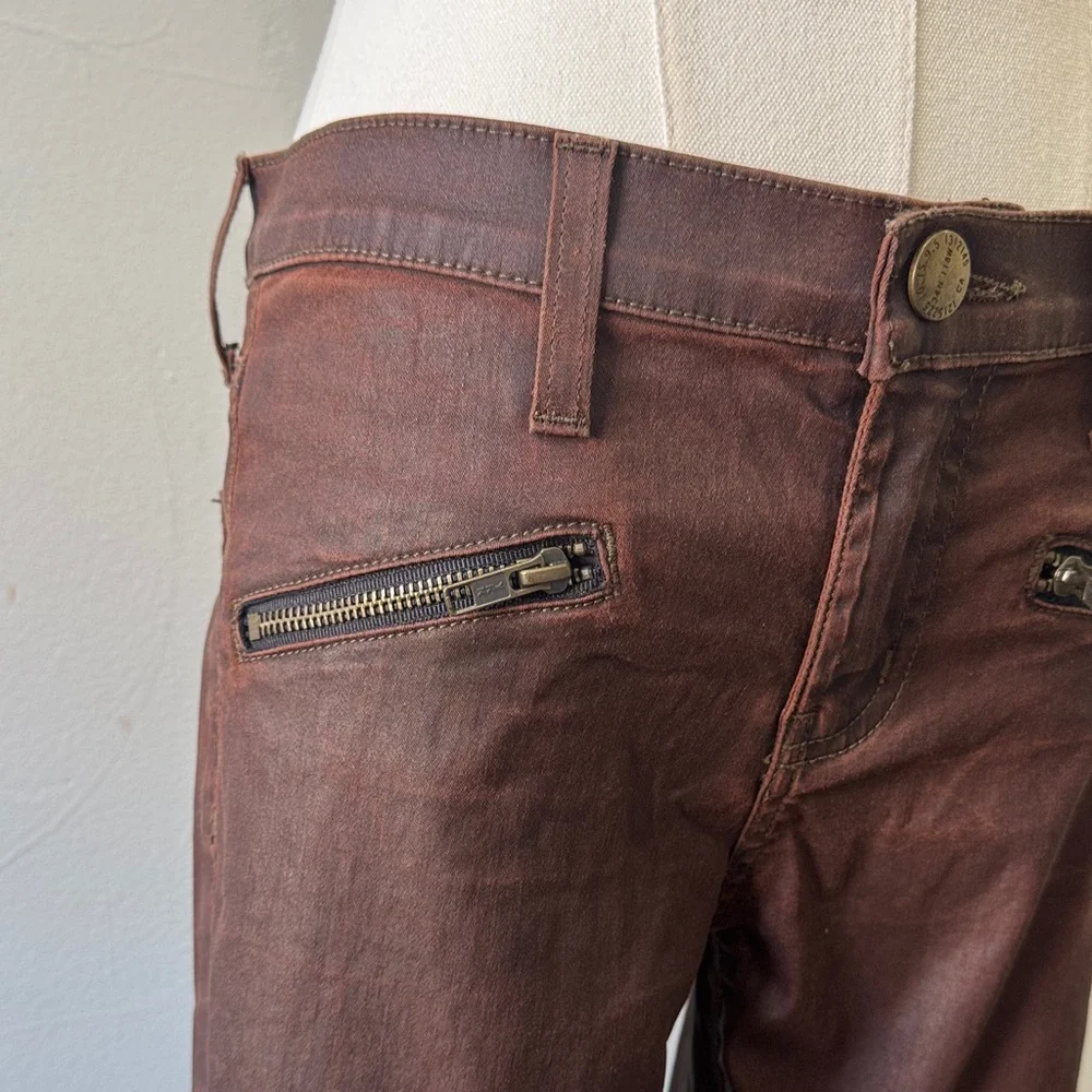 Current/Elliott “Soho Zip Stiletto” Brown Coated Skinny Pants – Size 27